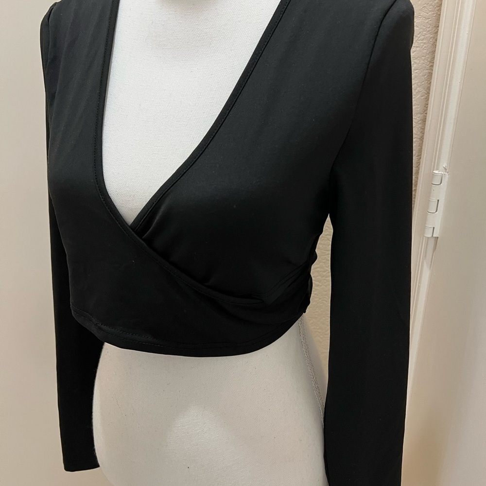 Shein faux cross over crop top - Picture 6 of 6